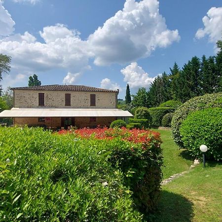 Country Hotel Poggiomanente Умбертиде Экстерьер фото