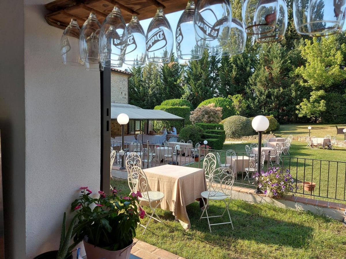 Country Hotel Poggiomanente Умбертиде Экстерьер фото
