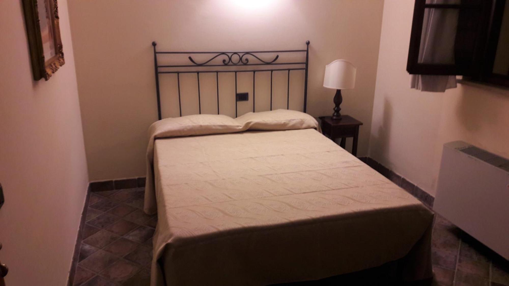 Country Hotel Poggiomanente Умбертиде Номер фото