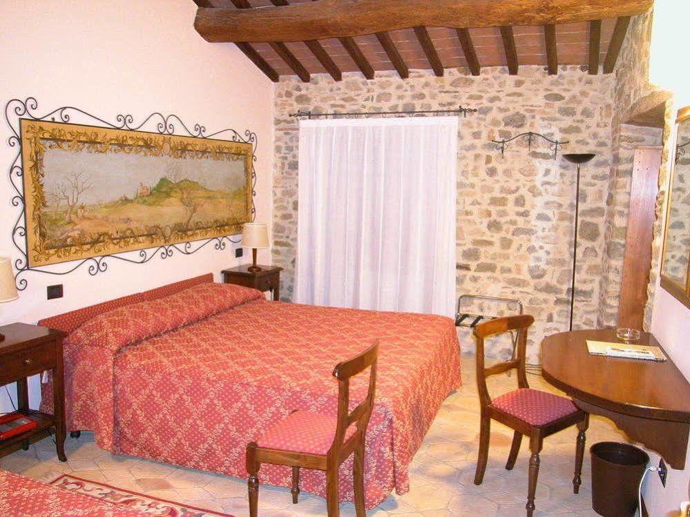 Country Hotel Poggiomanente Умбертиде Экстерьер фото