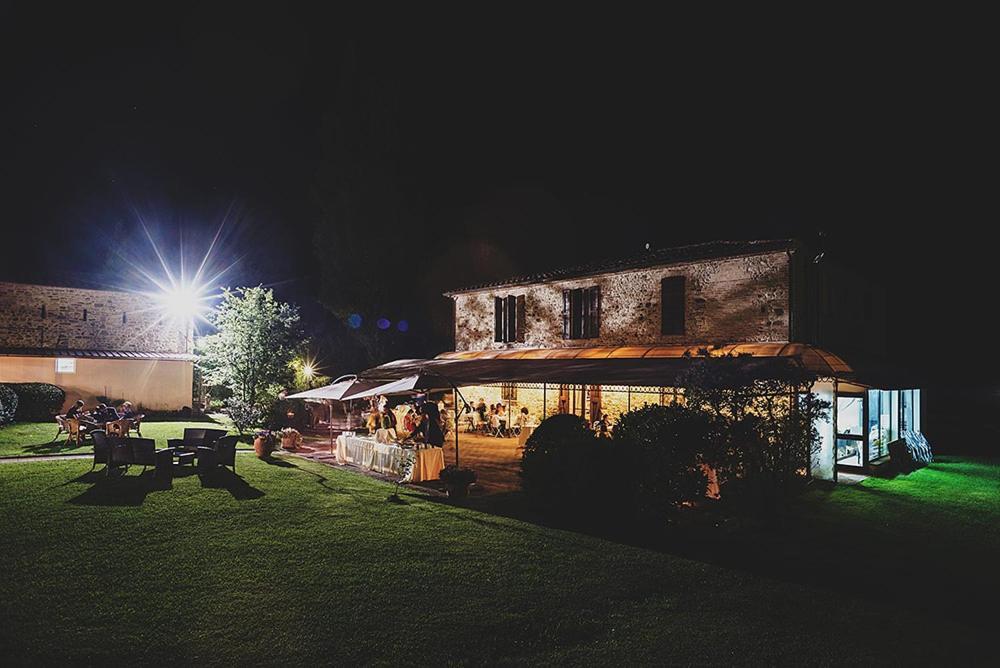 Country Hotel Poggiomanente Умбертиде Экстерьер фото